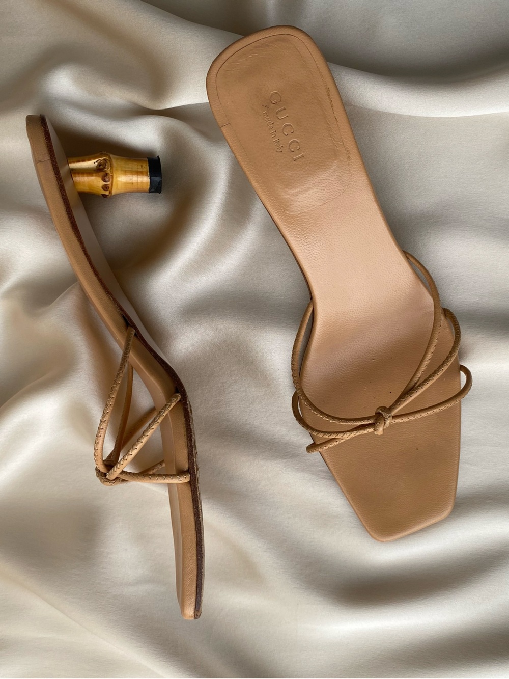Vintage Gucci x Tomford tan bamboo kitten heels